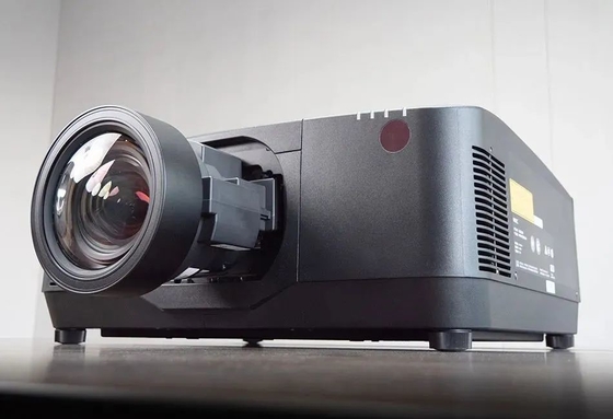 फ्लाईन EL-G36KU 4K 7D होलोग्राम लेजर प्रोजेक्टर 3LCD 30K ANSI ल्यूमेन के साथ आउटडोर बिल्डिंग 3D मैपिंग लार्ज वेन्यू प्रो के लिए