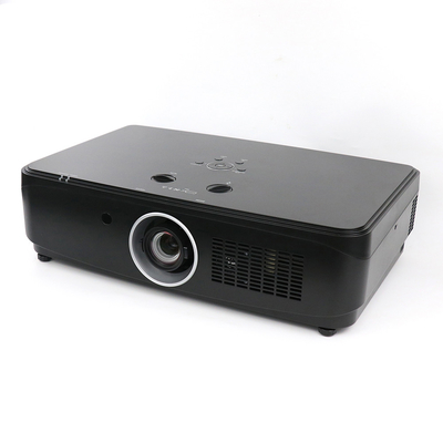 आउटडोर शिक्षा FLYIN 7100Lumens 3LCD 4K लेजर प्रोजेक्टर उच्च संकल्प चमक और अंतर्निहित स्पीकर के साथ