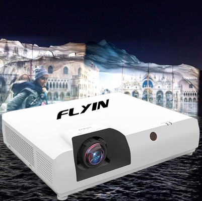 फ्लाईन E7 4K लेजर शॉर्ट थ्रो प्रोजेक्टर 3840x2160 3LCD 7500 ANSI डिजिटल ज़ूम आउटडोर बिजनेस एजुकेशन के लिए यूएस प्लग
