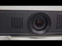 बड़े स्थल प्रोजेक्टर का बाहरी परीक्षण